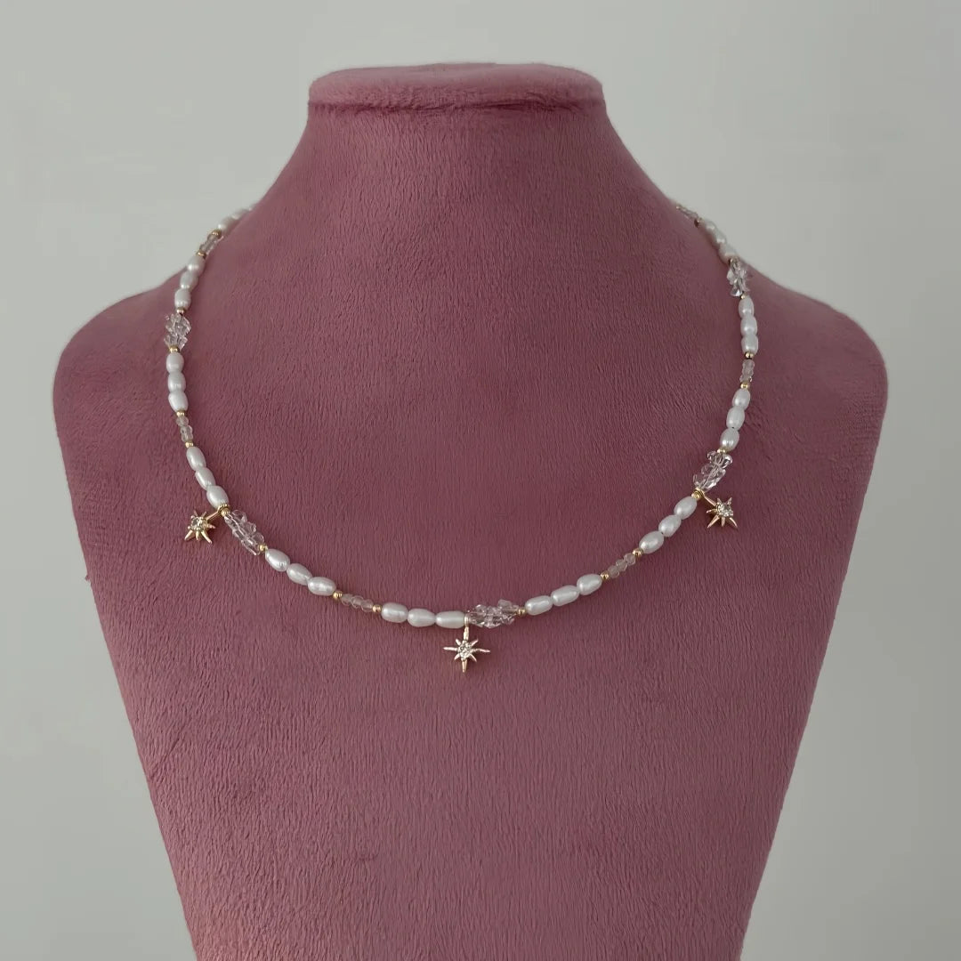 Minimalist Pearl Necklace