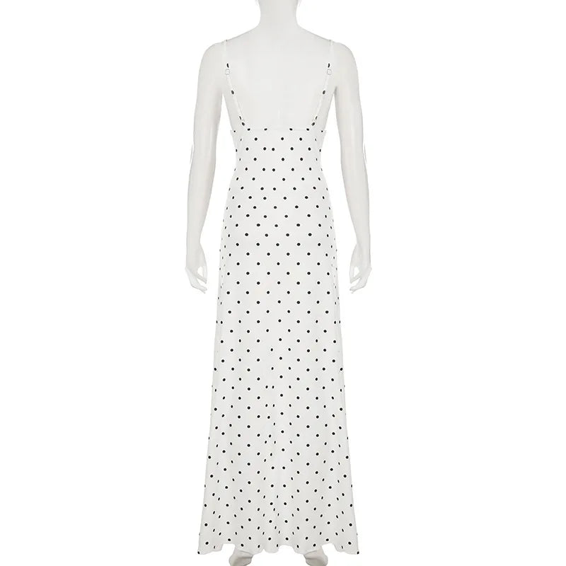 Tossy Lace V-Neck